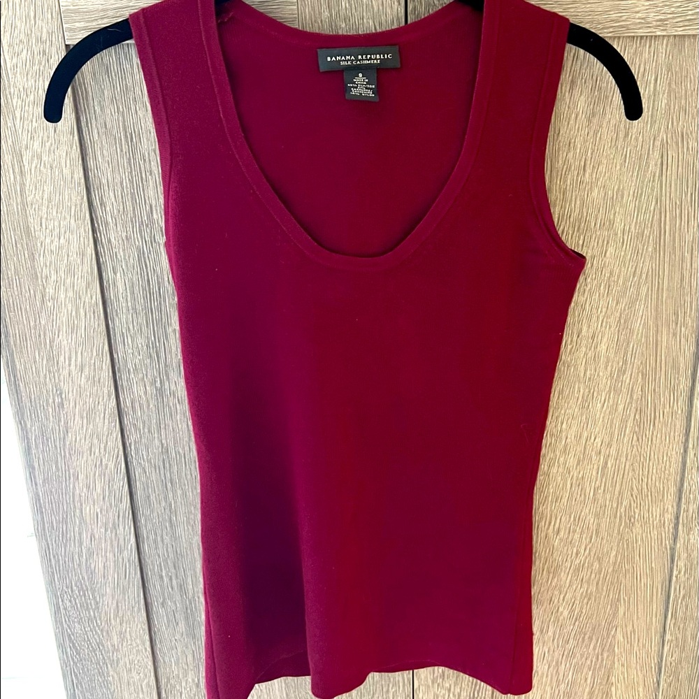 Banana republic size small silk cashmere